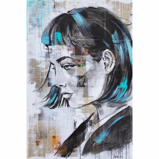 שיערה הכחול שיערה הכחול