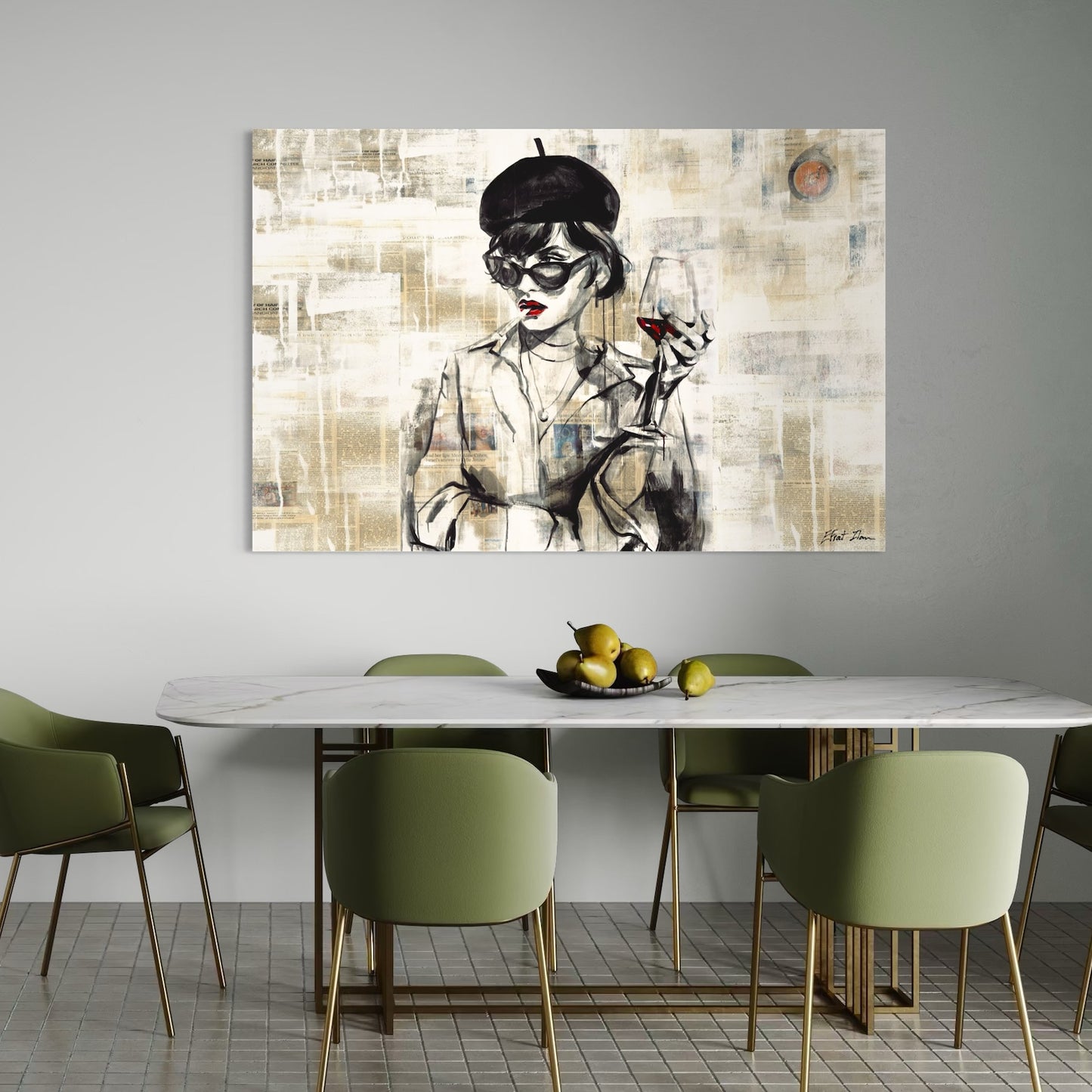 אישה עם כוס יין - לרוחב