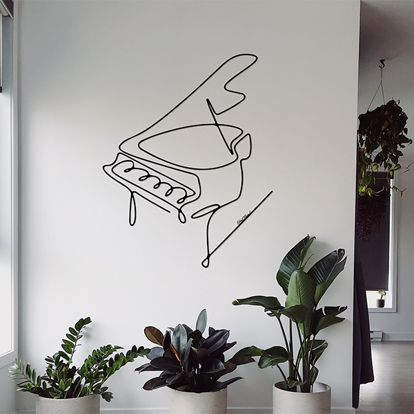 עיצוב מתכת – פסנתר